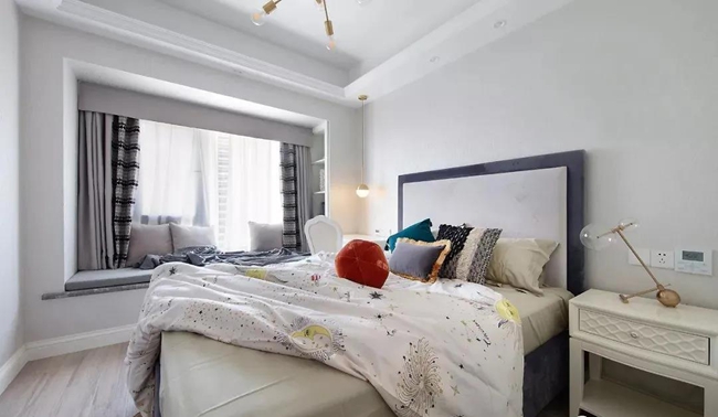 無(wú)錫紫蘋果裝飾
蠡湖一號(hào)